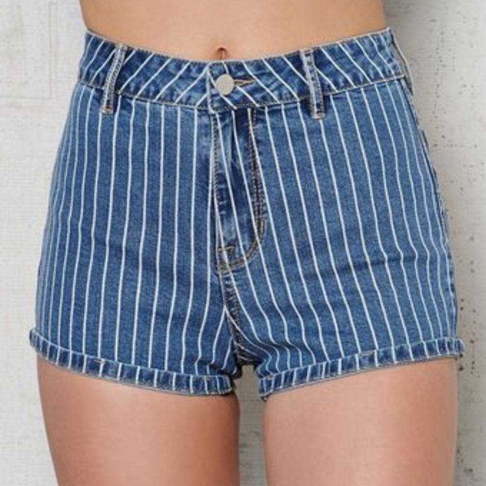 KENDALL & KYLIE Stripped Shorts